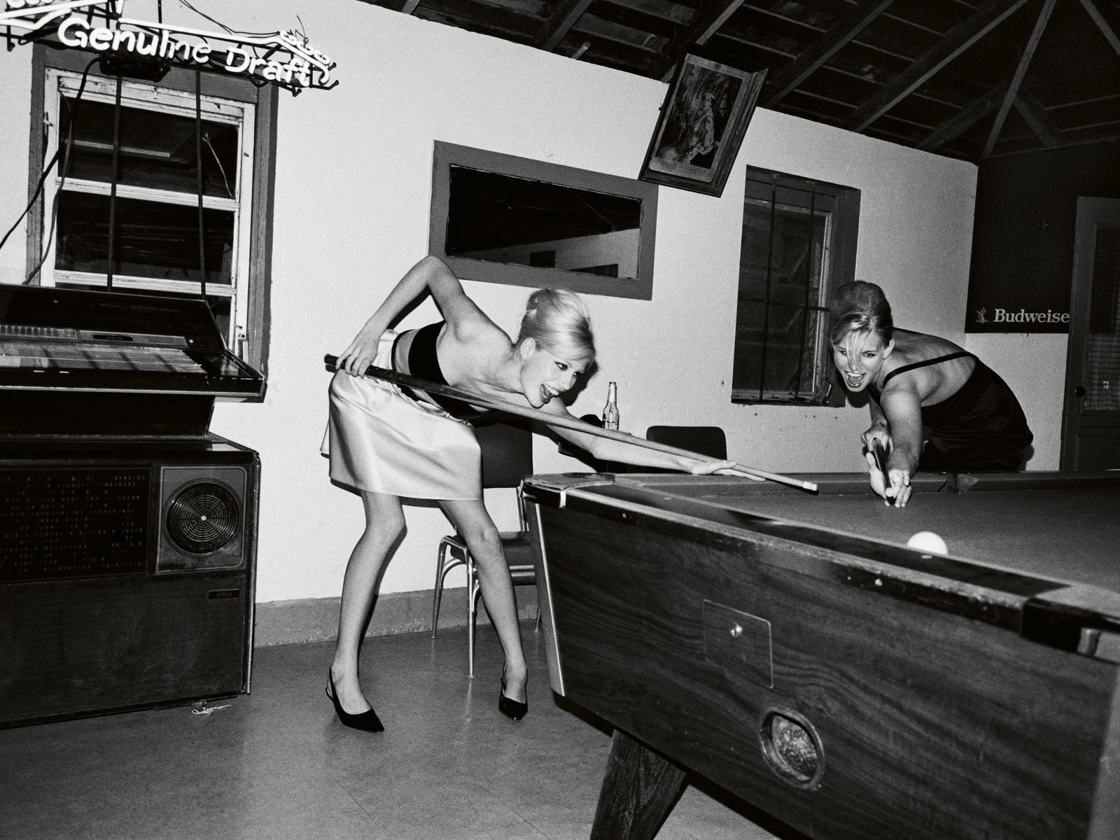 Pamela Hanson’s Book of Nineties Photography Will Make You Love That Decade All Over Again