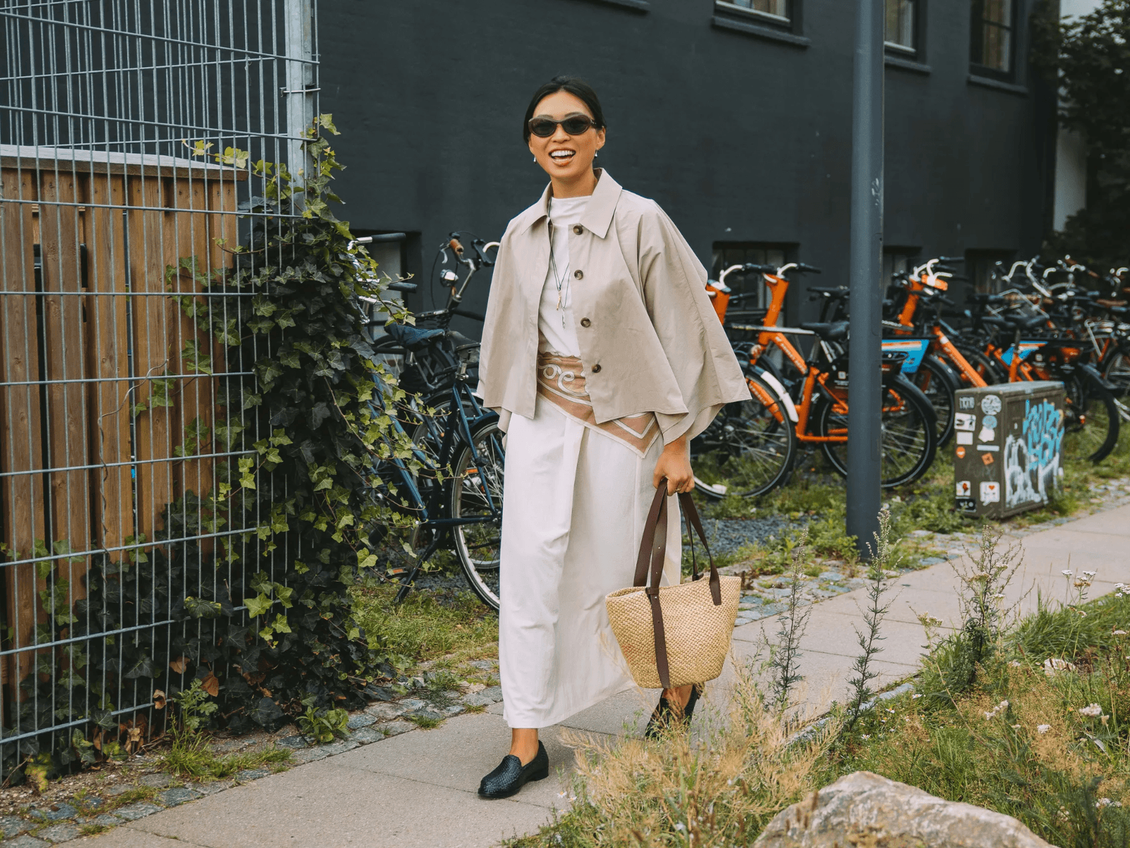The Cropped Trench Coat Is About to Be Your New Spring Outerwear Obsession